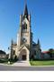 église
